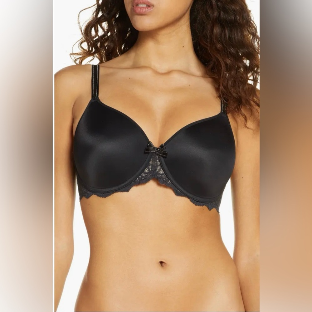 NWOT Chantelle Womens Rive Gauche Full Coverage Smooth Bra